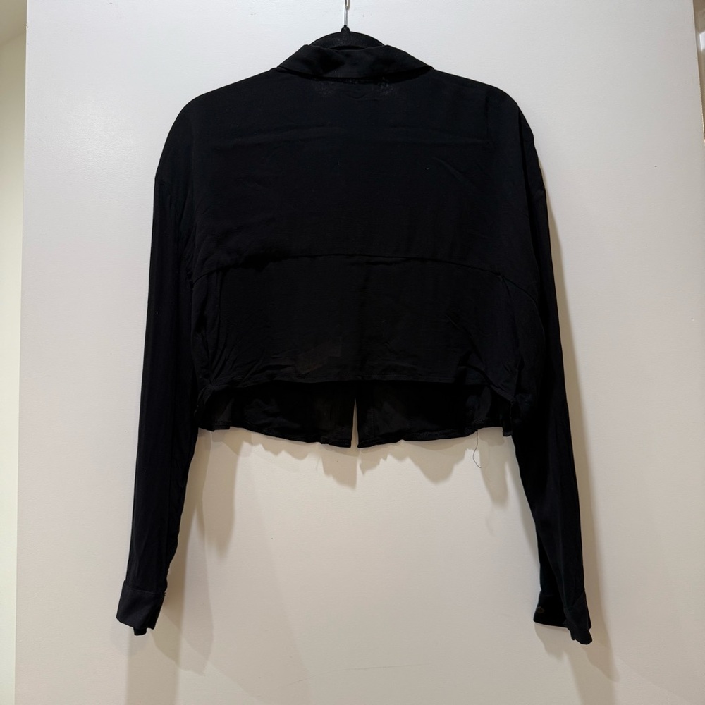 NWT Zara Black Sheer Button-Up Cropped Shirt - Picture 2 of 7